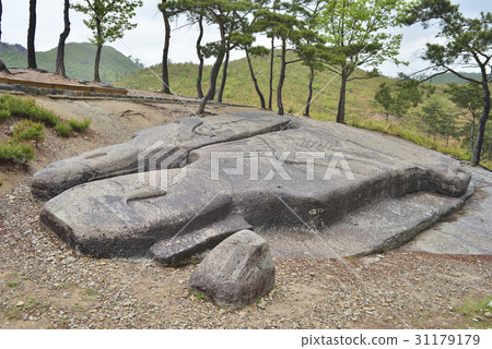 Unshuang Temple and Stone Buddhist Temple, Unshuo Temple (Treasure No. 312), Hwasun Gun, Jeonnam 31179179