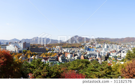 首爾國立大學醫學院，首爾國立大學醫院，Inwangsan，Bukaksan，Jongno-gu，Seoul 31182576