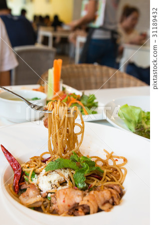 spicy spaghetti 31189432
