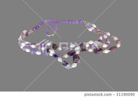 necklace of amethyst and pearls 31190090