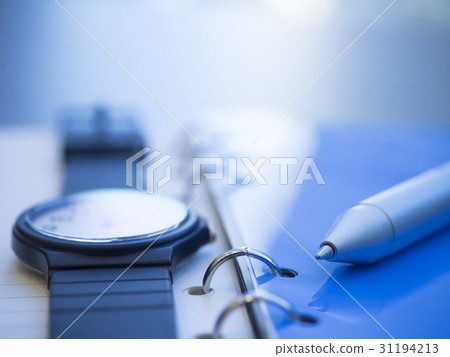 Business image · notebook · clock Business image · notebook · clock 31194213
