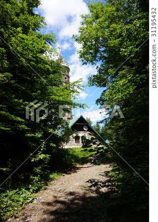 watchtower Zlaty Chlum in Jeseniky mountains watchtower Zlaty Chlum in Jeseniky mountains 31195432