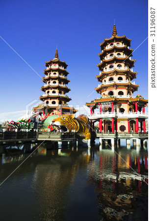 左營蓮池潭龍虎塔 31196087