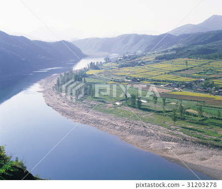 Kyoungghang River, Hamyang-gun, Gyeongnam 31203278
