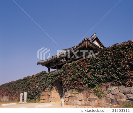 忠南市Seosan市Seosan Haemi-eupseong(歷史遺址116號) 忠南市Seosan市Seosan Haemi-eupseong(歷史遺址116號) 31203511