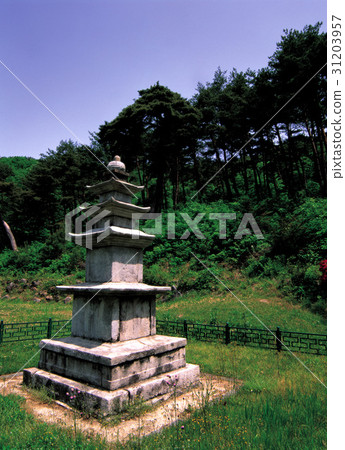 Rocks, Jirisan, Hamyang-gun, Gyeongnam Rocks, Jirisan, Hamyang-gun, Gyeongnam 31203957