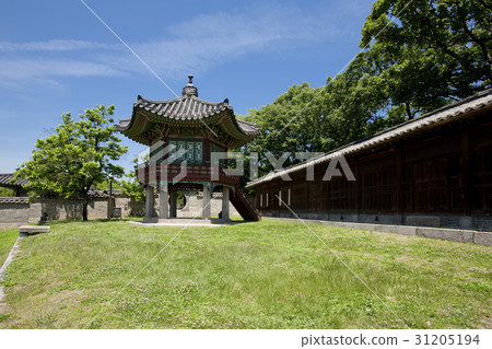 Changjeok Palace (Historic Site 122), Jongno-gu, Seoul 31205194