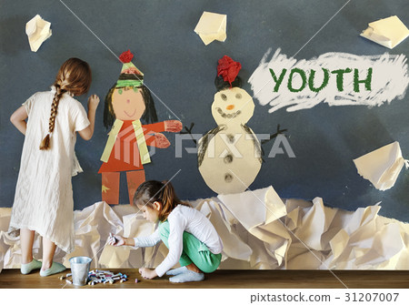 Children having fun with snowman artwork Children having fun with snowman artwork 31207007