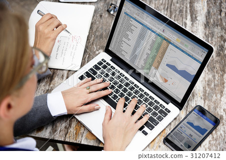E-Business Commerce Data Connecting Global Concept E-Business Commerce Data Connecting Global Concept 31207412