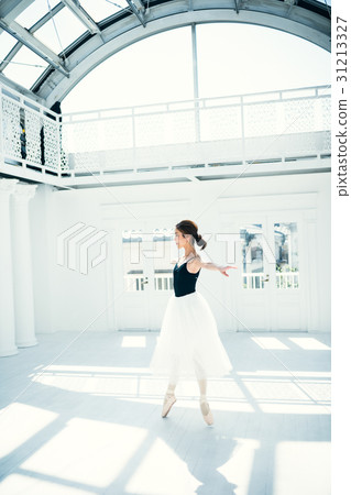 Ballerina women Ballerina women 31213327