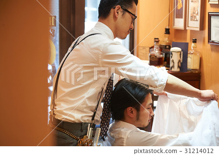 美髮剪切準備男性顧客 31214012