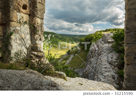 Gate on the hill of Cave City in Cherkez-Kermen 31215590