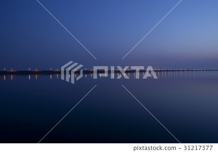 Sihwa海堤,安山市,京畿道 Sihwa海堤,安山市,京畿道 31217377