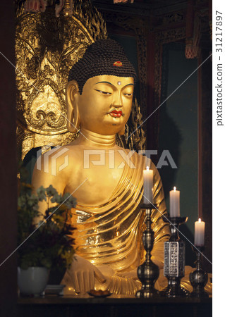 Boseok-sa Sub-Soojirae (The National Treasure No.45), Boseok-sa Boseongsa (National Treasure No.18), Buseoksa, Yeongju-si, Gyeongbuk 31217897