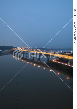 Tanggwang Bridge, Namhan River, Chungju City, Chungbuk Province 31218335