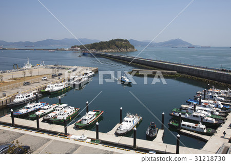 Odongdo Breakwater, Odongdo, Hallyeo Marine National Park, Yeosu, Jeonnam Odongdo Breakwater, Odongdo, Hallyeo Marine National Park, Yeosu, Jeonnam 31218730