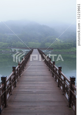 Wol Younggyo Bridge, Nakdong River, Andong City, Gyeongbuk Wol Younggyo Bridge, Nakdong River, Andong City, Gyeongbuk 31219661