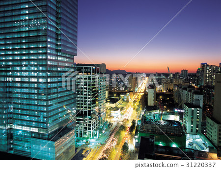 Samsung Town, Seocho-dong, Seocho-gu, Seoul 31220337