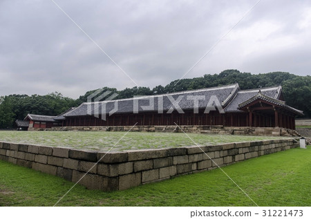 Jungjeon (National Treasure No. 227), Jongmyo (Historic Site No. 125), Jongno-gu, Seoul 31221473