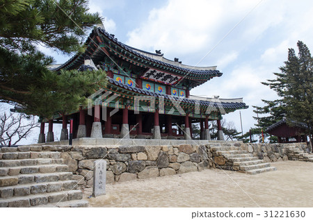 Suwon University, Namhansanseong (Historic Site No. 57), Gwangju, Gyeonggi-do Suwon University, Namhansanseong (Historic Site No. 57), Gwangju, Gyeonggi-do 31221630