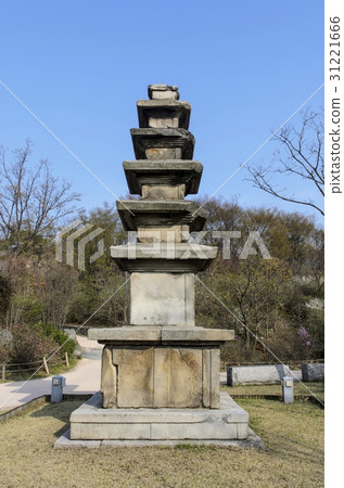 韓國國立博物館Anheung Sao-dong Stone Pagoda,Yongsan-gu,Seoul 韓國國立博物館Anheung Sao-dong Stone Pagoda,Yongsan-gu,Seoul 31221666