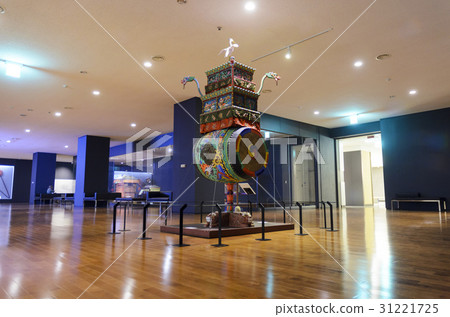 Gunpo, National Palace Museum, Gyeongbokgung Palace (Historic Site No. 117), Jongno-gu, Seoul 31221725