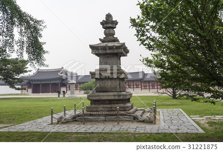 Kwon Bok宮（國寶101號），景福宮（歷史遺址No.17號），首爾鐘路區 31221875