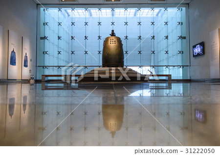 Sunggasan Chungsangsa-dong (National Treasure No.280), Goryeo Dynasty, National Museum of Korea, Yongsan-gu, Seoul 31222050