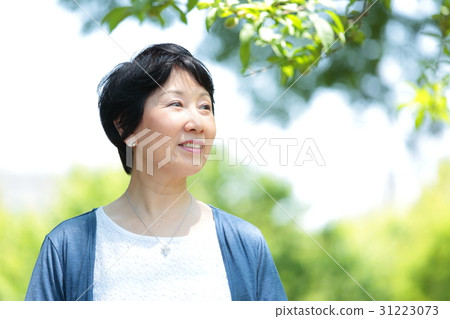 中年女子肖像 31223073