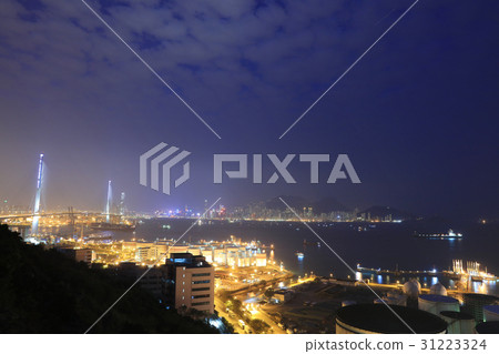 Stonecutters Bridge, Hong Kong at night Stonecutters Bridge, Hong Kong at night 31223324