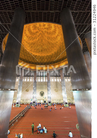 Istiklal Mosque 31224946