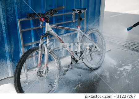 bicycle washing outdoors bicycle washing outdoors 31227267