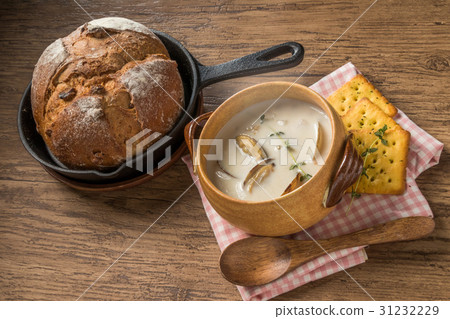 Clam chowder Boston style clam chowder 31232229