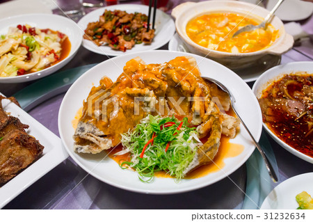 糖醋魚 中華料理 糖醋魚 中華料理 31232634