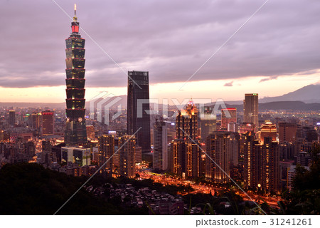 101 台北101 台北1o1 摩天大樓 夕陽 日落 象山 辦公大樓 商業大樓 旅遊勝地 台灣 101 台北101 台北1o1 摩天大樓 夕陽 日落 象山 辦公大樓 商業大樓 旅遊勝地 台灣 31241261