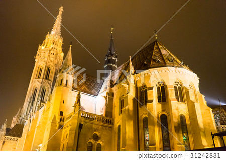 The image of the night of Matthias Church 31242881