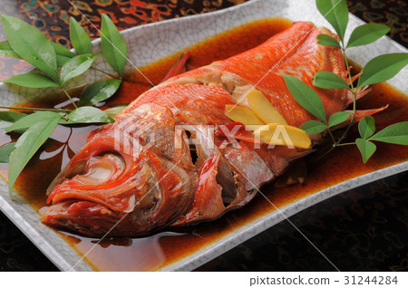 Cooking menu Boiled with gold eye bream 31244284
