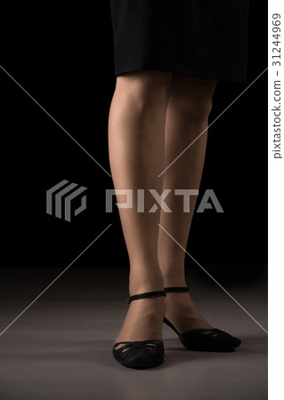 Business women's feet, legs, pumps, high heels 31244969