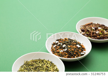 tea leaf  31246753