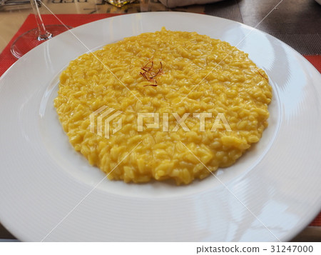 Saffron risotto Saffron risotto 31247000