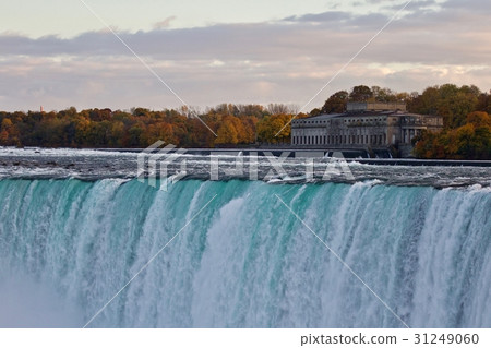 Beautiful isolated picture of amazing Niagara Beautiful isolated picture of amazing Niagara 31249060