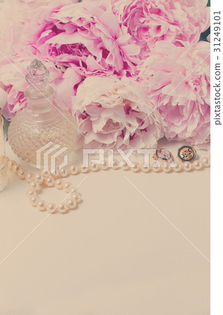 Wedding lifestyle with peony flowers Wedding lifestyle with peony flowers 31249101