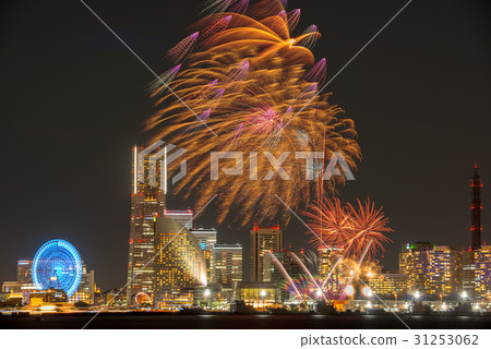 橫濱港未來21和煙花 31253062