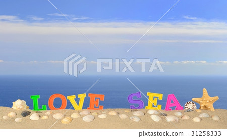 Love sea letters on a beach sand Love sea letters on a beach sand 31258333