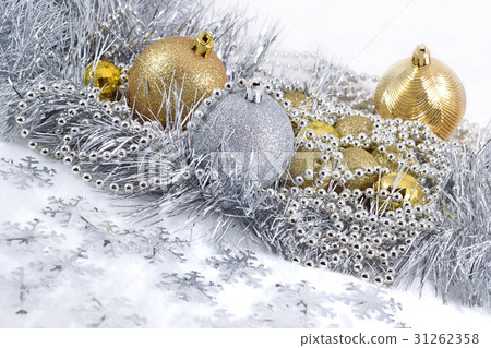 Golden and silver Christmas decorations Golden and silver Christmas decorations 31262358
