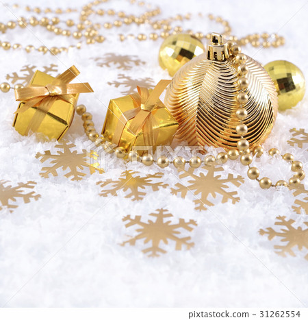 Golden Christmas decorations Golden Christmas decorations 31262554