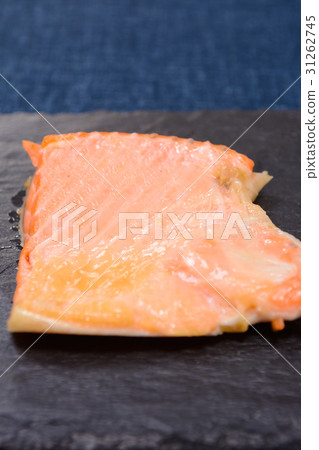 烤三文魚配美味三文魚 31262745