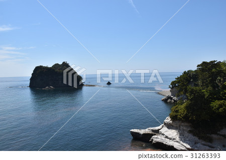Dogashima Sanshiro島Tornboro前面 Dogashima Sanshiro島Tornboro前面 31263393