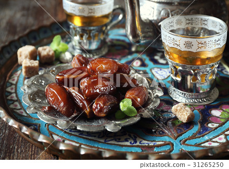 Ripe dates and sweet green tea 31265250
