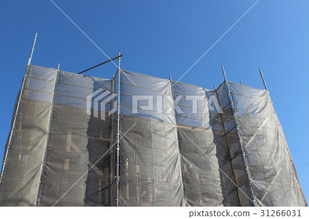 The top of the house 31266031